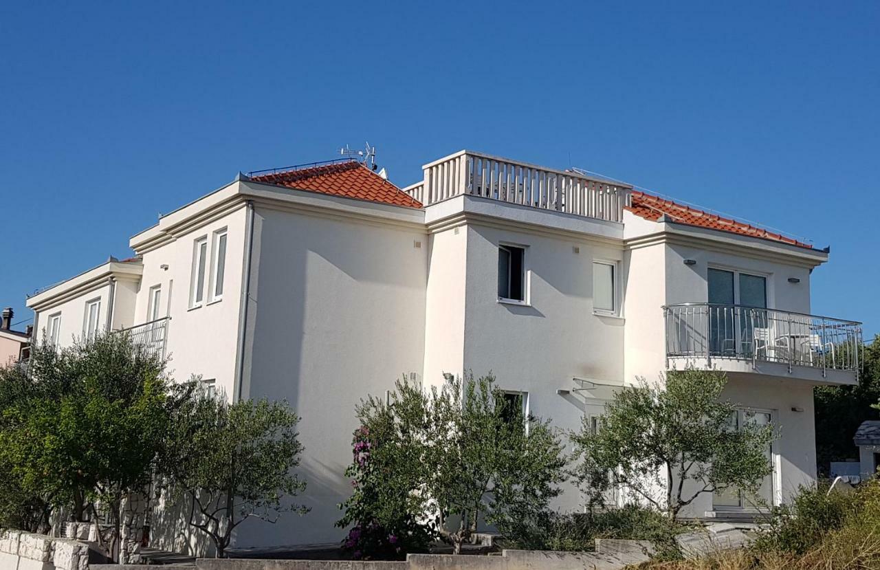 Dondras Residence Trogir Luaran gambar
