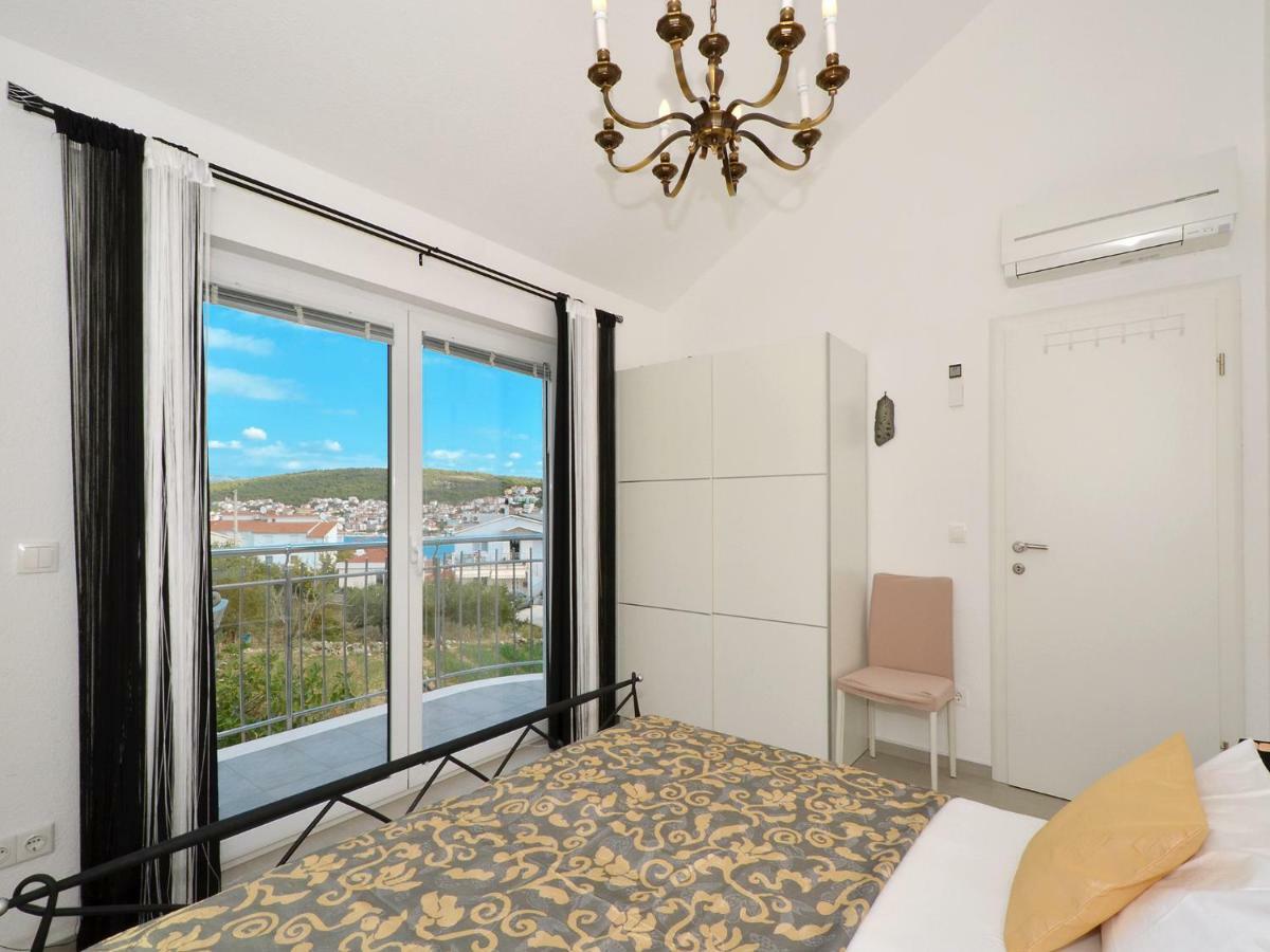 Dondras Residence Trogir Luaran gambar