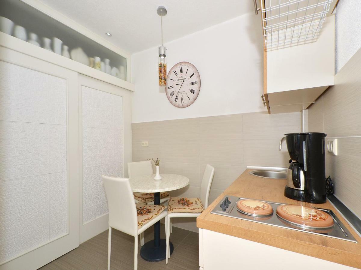 Dondras Residence Trogir Luaran gambar